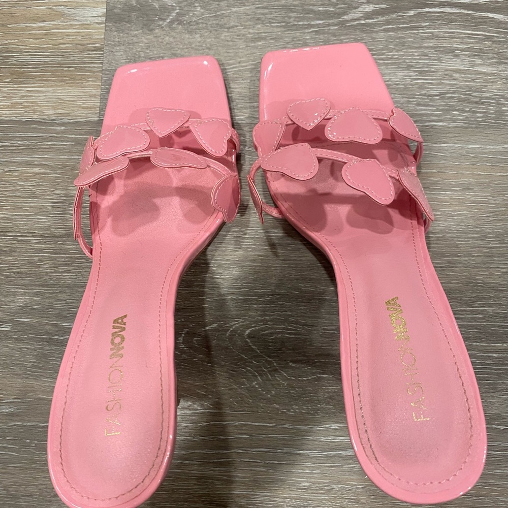 Fashion Nova Pink Heart Sandals